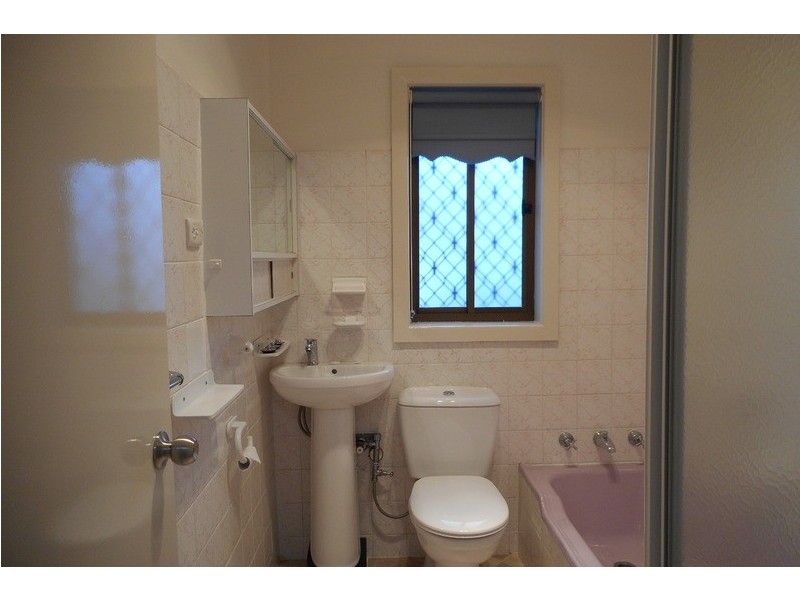 38 Kurrajong Street, Windang NSW 2528