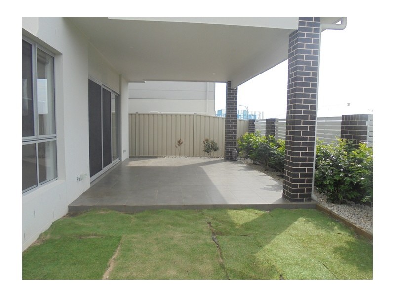 33 Shallows Drive, Shell Cove NSW 2529