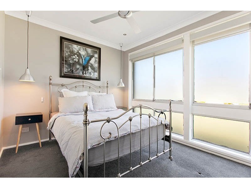 11 Brigadoon Circuit, Oak Flats NSW 2529