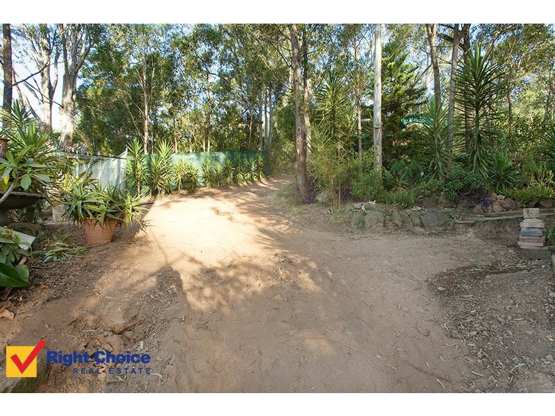 13 Barwon Place, Albion Park NSW 2527