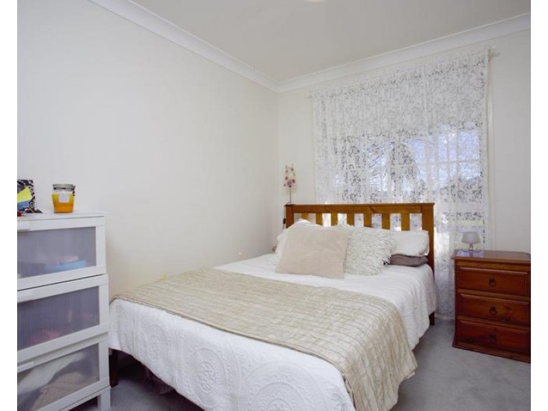11 Candlebark Street, Albion Park Rail NSW 2527