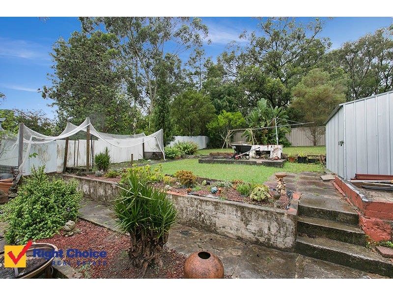 66 Lake Entrance Road, Oak Flats NSW 2529