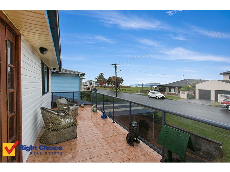 66 Little Lake Crescent, Warilla NSW 2528