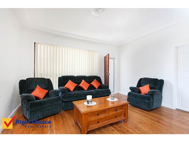 70 Parkes Street, Oak Flats NSW 2529