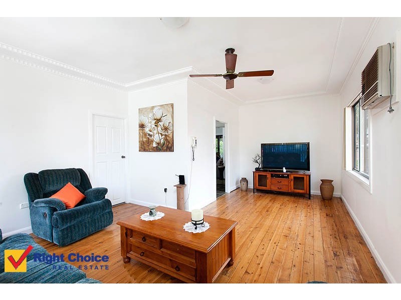 70 Parkes Street, Oak Flats NSW 2529