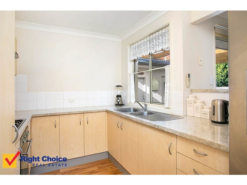 6 Grey Street, Albion Park NSW 2527