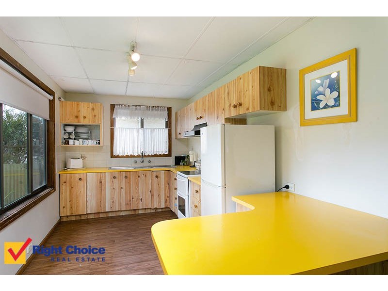 8 Lagoon Street, Barrack Heights NSW 2528