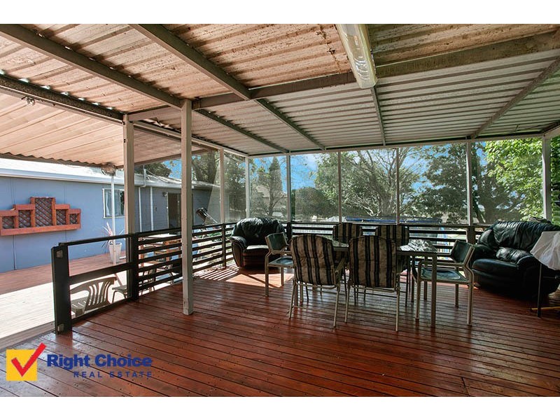 11 Glenora Place, Koonawarra NSW 2530