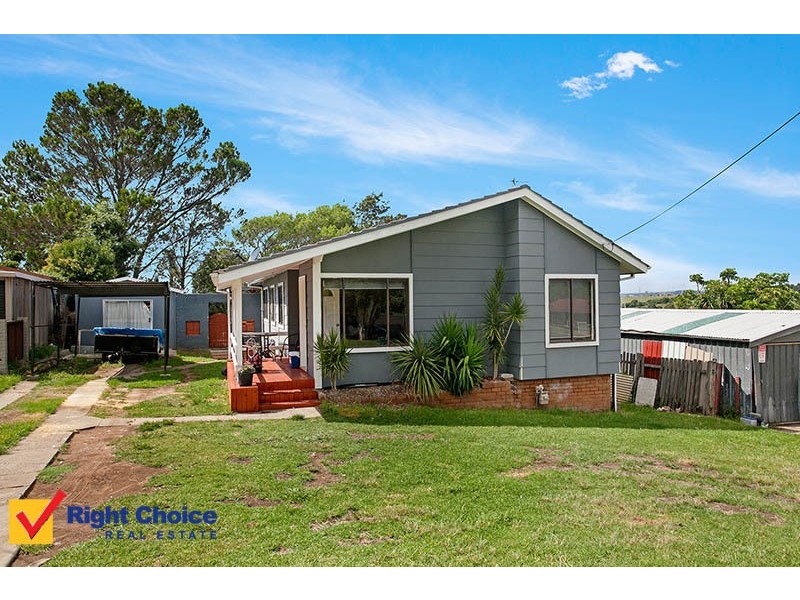 11 Glenora Place, Koonawarra NSW 2530