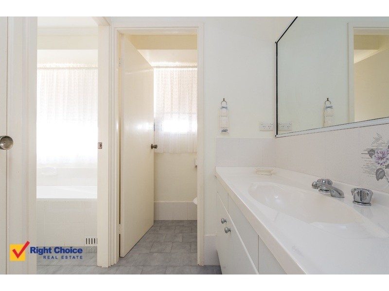 9 Richmond Place, Albion Park NSW 2527