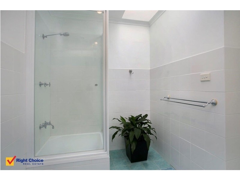 8/47-49 Pur Pur Avenue, Lake Illawarra NSW 2528