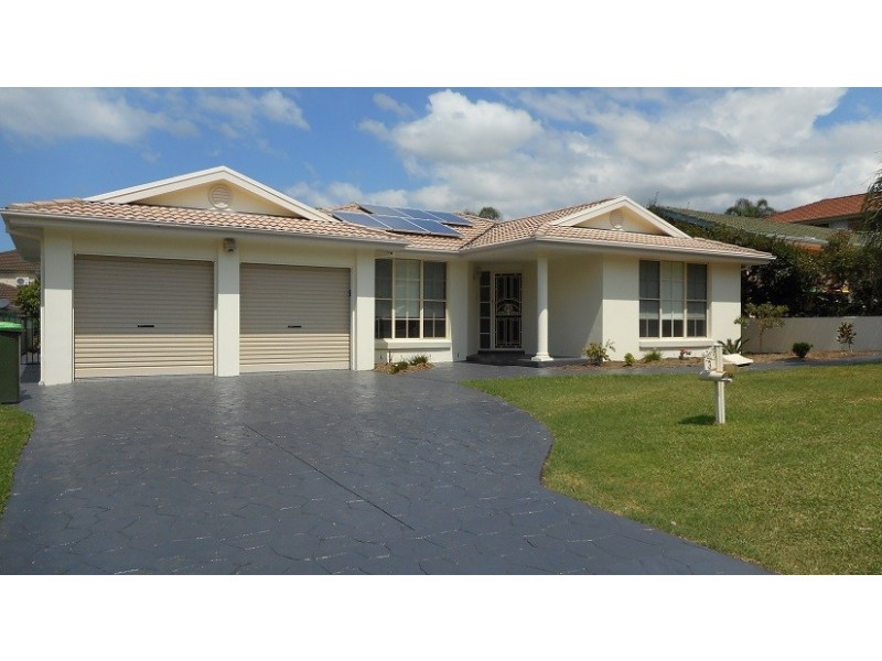 3 Daintree Drive, Albion Park NSW 2527