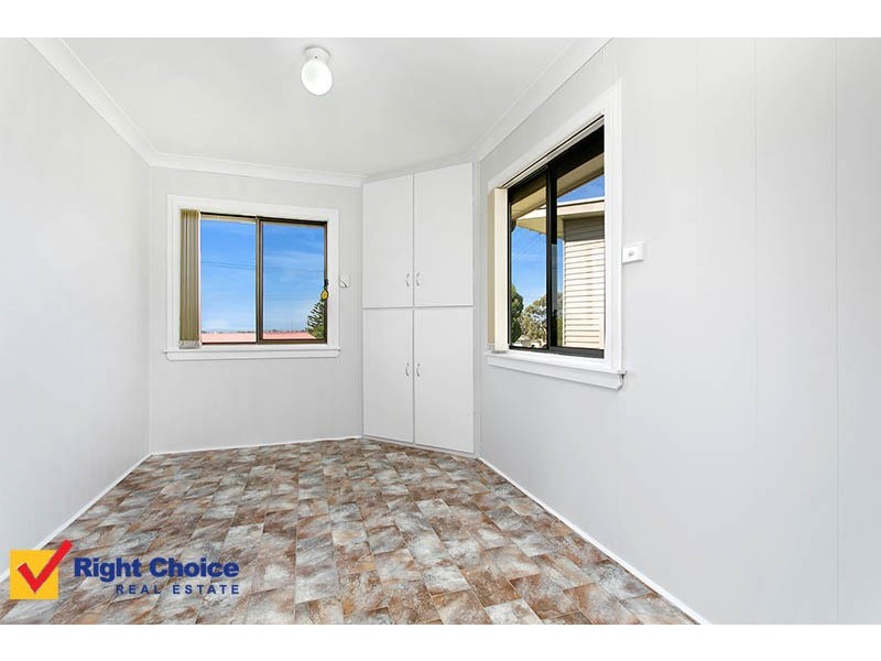 15 McCool Street, Warilla NSW 2528