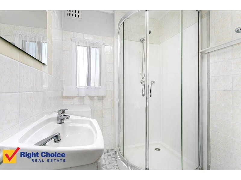 15 McCool Street, Warilla NSW 2528