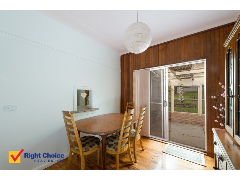 126 Lake Entrance Road, Oak Flats NSW 2529