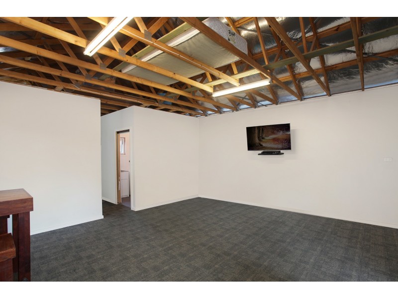 22 Park Road, Lake Illawarra NSW 2528