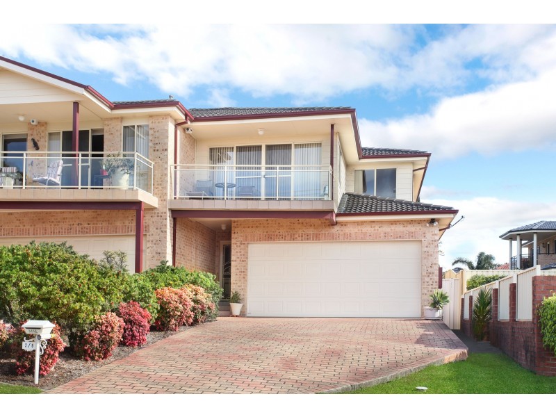 2/8 Echidna Place, Blackbutt NSW 2529
