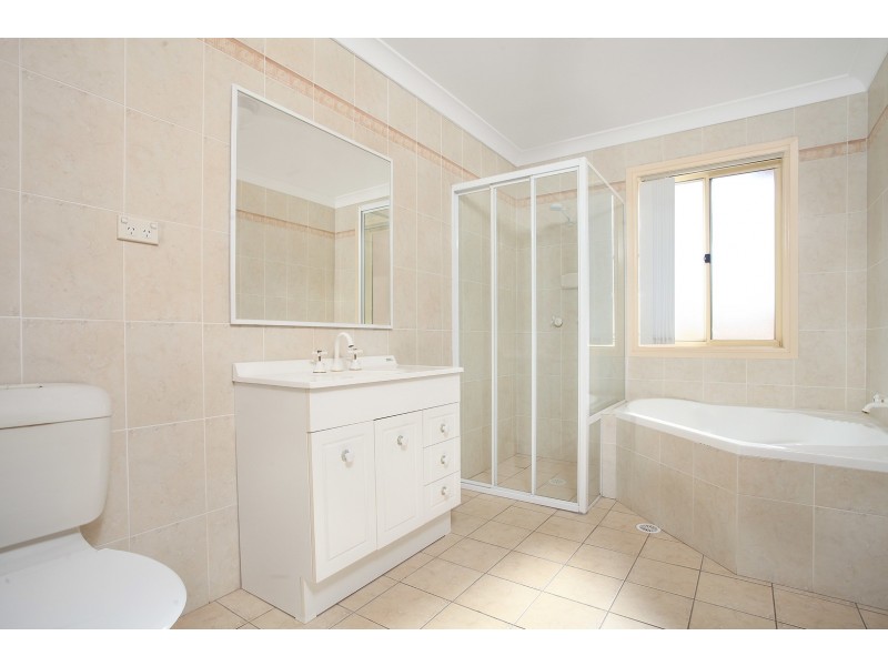 2/8 Echidna Place, Blackbutt NSW 2529