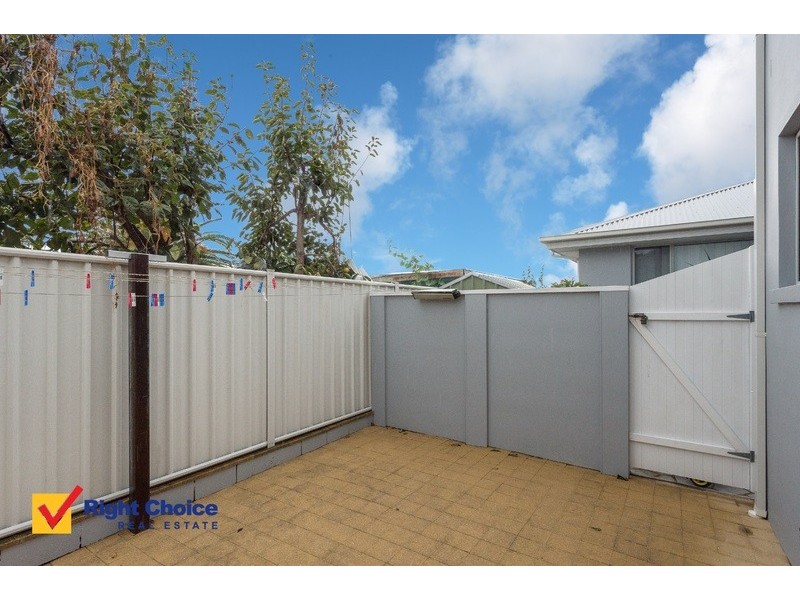 2/39 Terry Avenue, Warilla NSW 2528