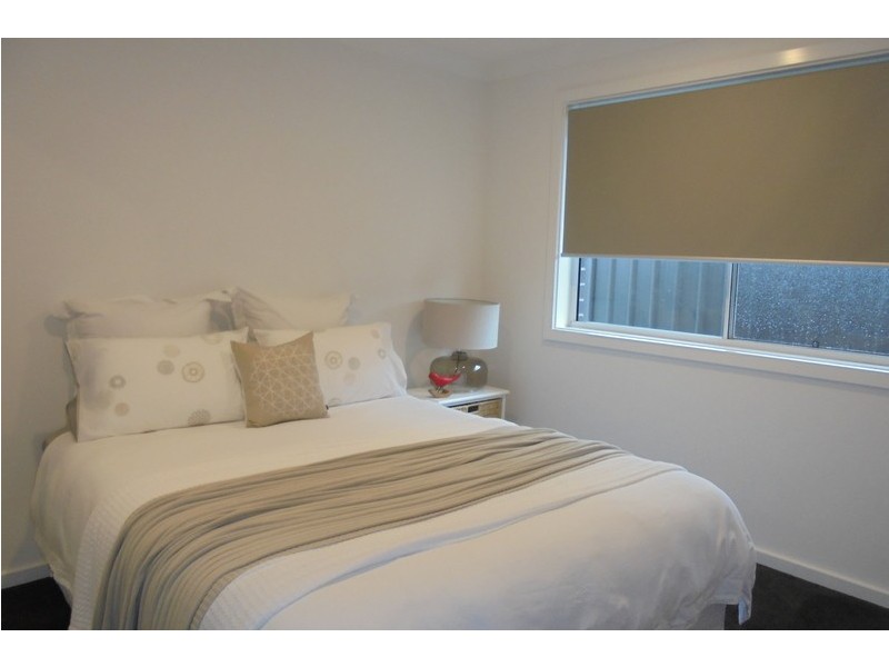 106 Haywards Bay Drive, Haywards Bay NSW 2530