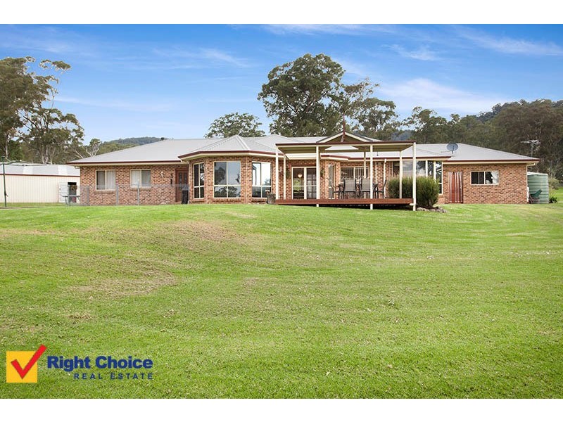 8 Yeramba Close, Yellow Rock NSW 2527