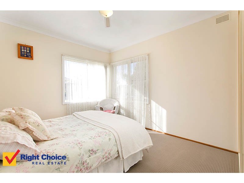 21 Fisher Street, Oak Flats NSW 2529