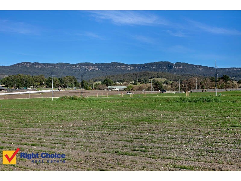 4 Pasture Way, Calderwood NSW 2527