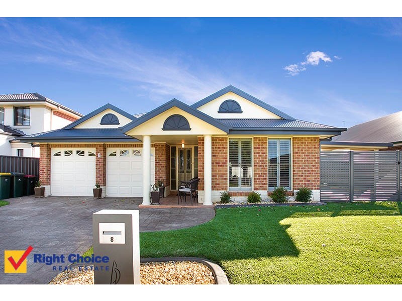 8 Athanlin Place, Haywards Bay NSW 2530