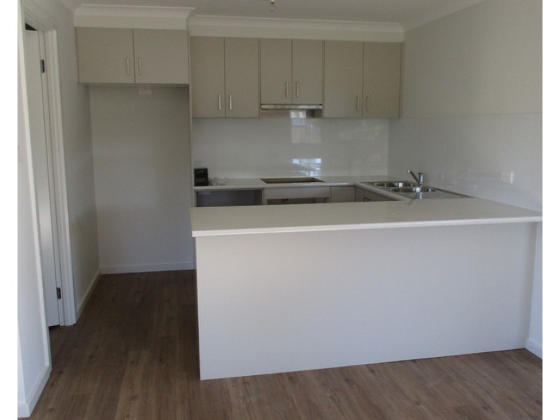 44a Ulster Avenue, Warilla NSW 2528