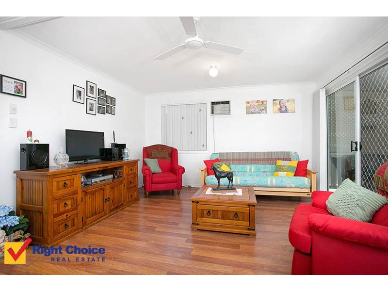 61 Angophora Crescent, Kanahooka NSW 2530
