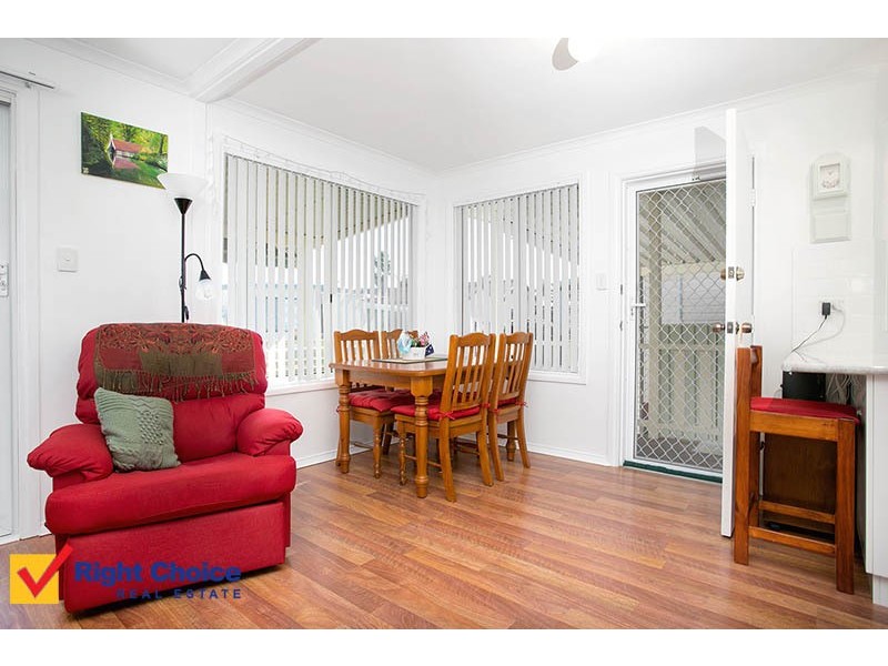 61 Angophora Crescent, Kanahooka NSW 2530