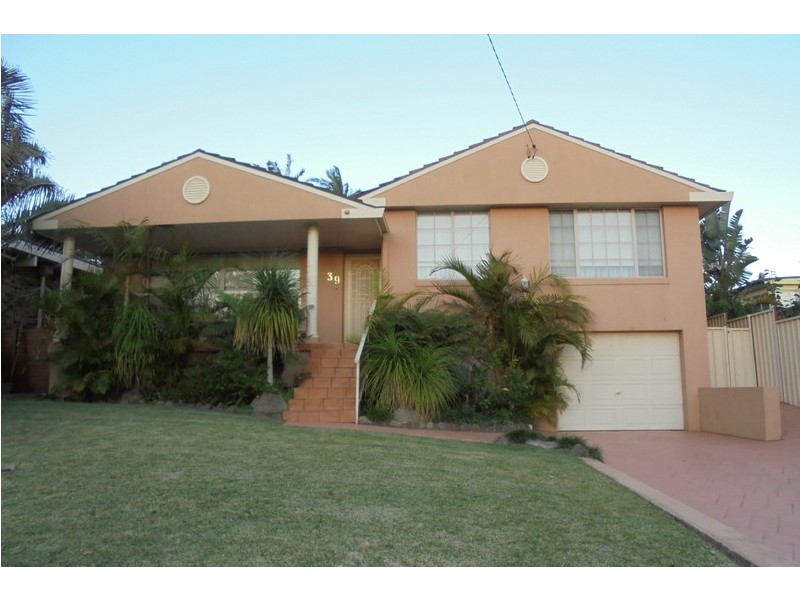 39 Henricks Parade, Mount Warrigal NSW 2528