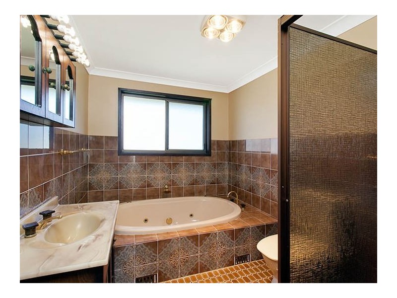 36 Jason Avenue, Barrack Heights NSW 2528