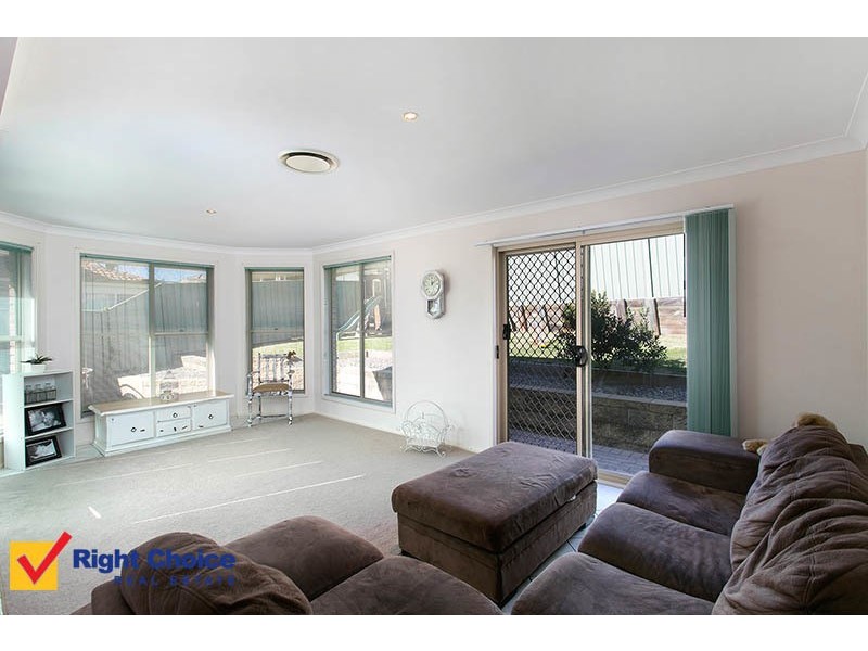 8 Helena Place, Albion Park NSW 2527