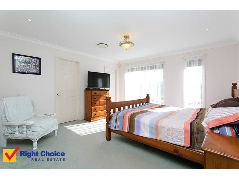 8 Helena Place, Albion Park NSW 2527
