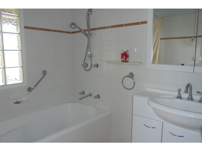 44 King Street, Warilla NSW 2528