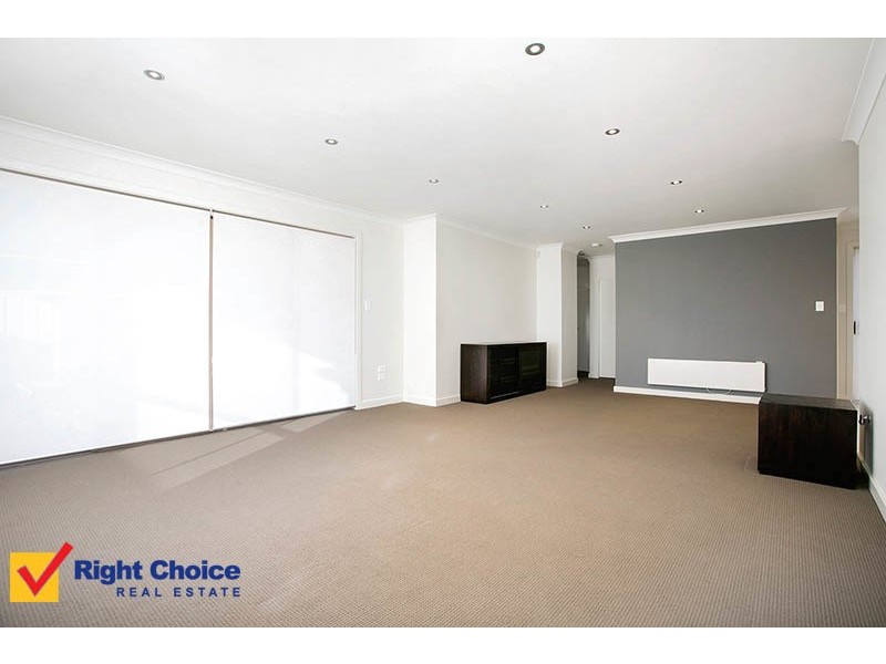 2/12 Propane Street, Albion Park NSW 2527