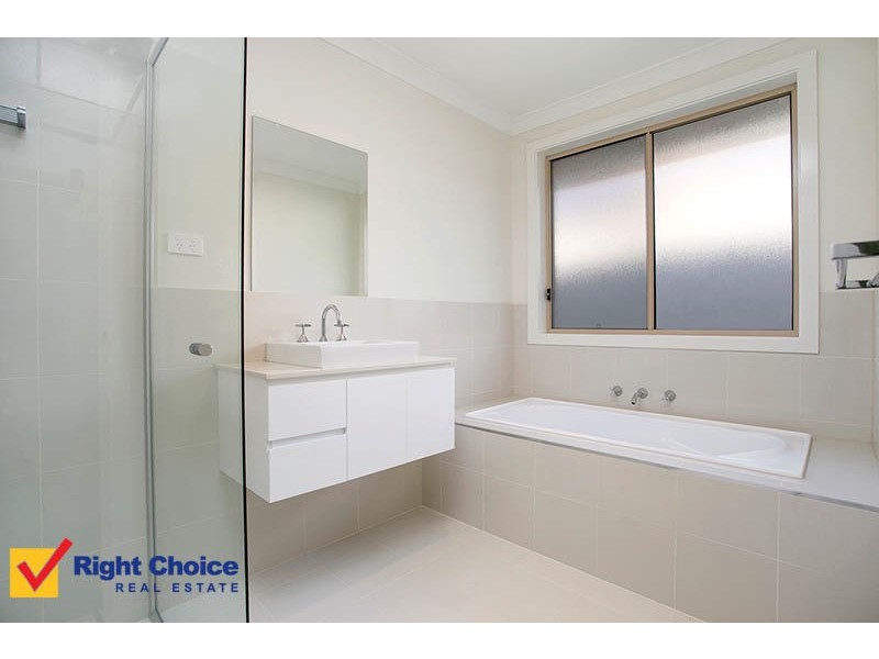 2/12 Propane Street, Albion Park NSW 2527