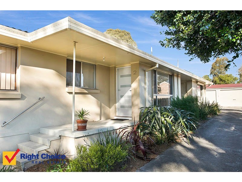 2/57 Parkes Street, Oak Flats NSW 2529
