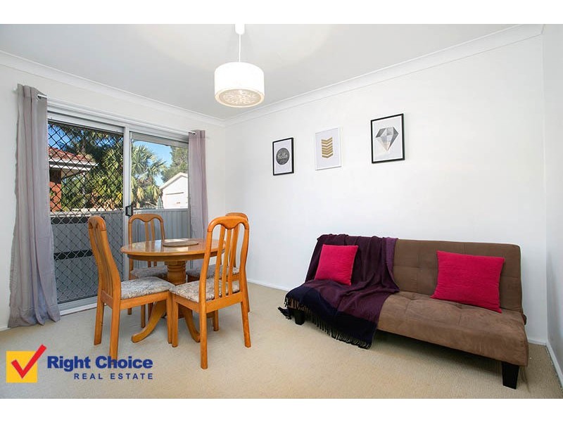2/57 Parkes Street, Oak Flats NSW 2529