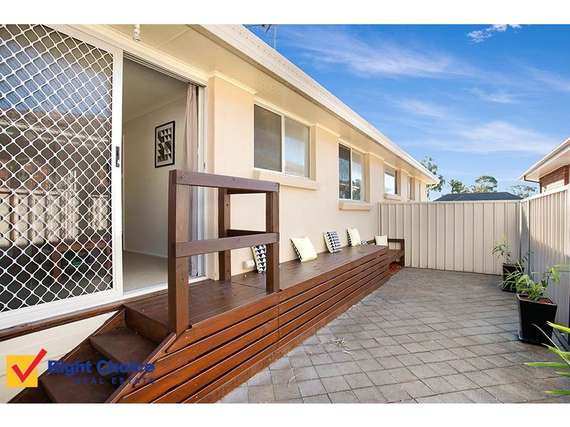 2/57 Parkes Street, Oak Flats NSW 2529