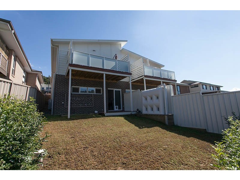 2/78 Esperance Drive, Albion Park NSW 2527