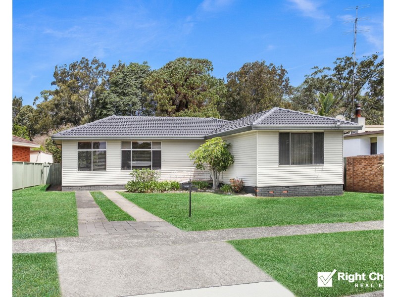 16 The Esplanade, Oak Flats NSW 2529