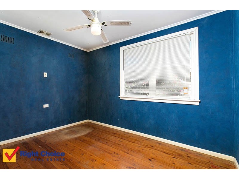 37 Day Street, Lake Illawarra NSW 2528