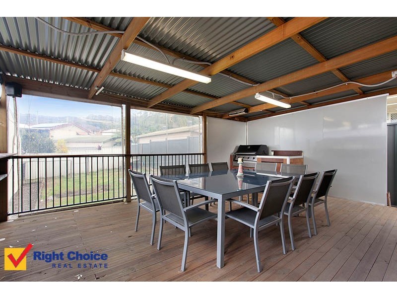 49 Simpson Parade, Albion Park NSW 2527