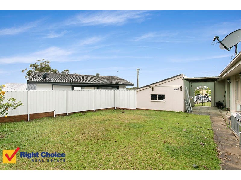 2A Bligh Place, Barrack Heights NSW 2528
