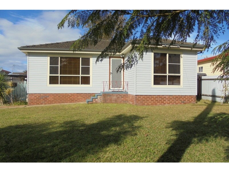 32 The Expressway, Albion Park NSW 2527