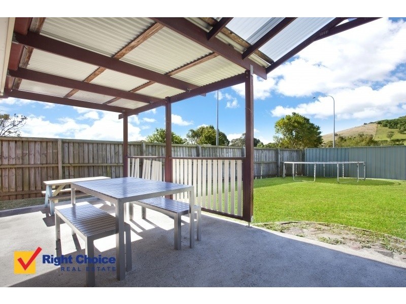 7 Springwood Street, Albion Park NSW 2527