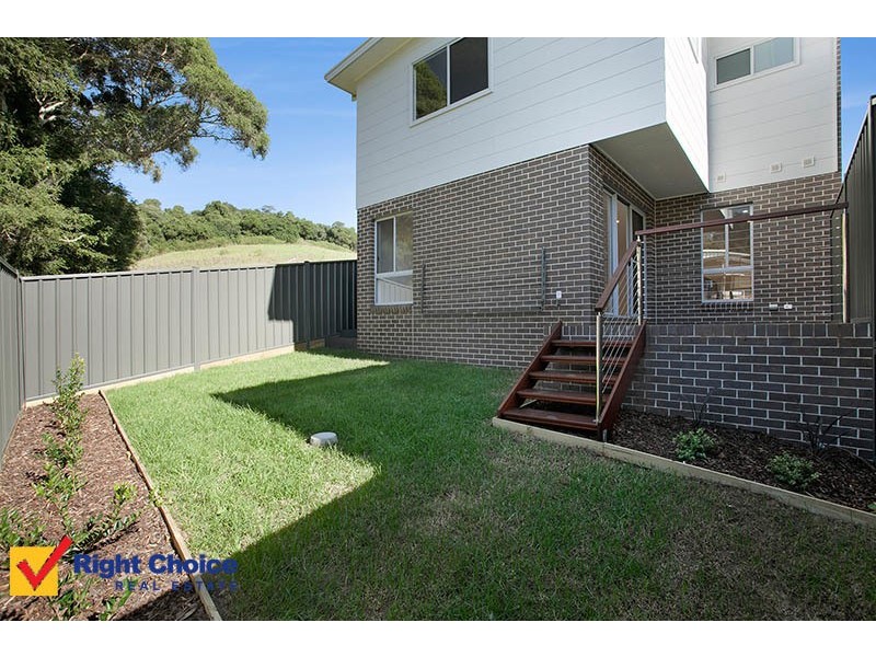 17 Headwater Place, Albion Park NSW 2527