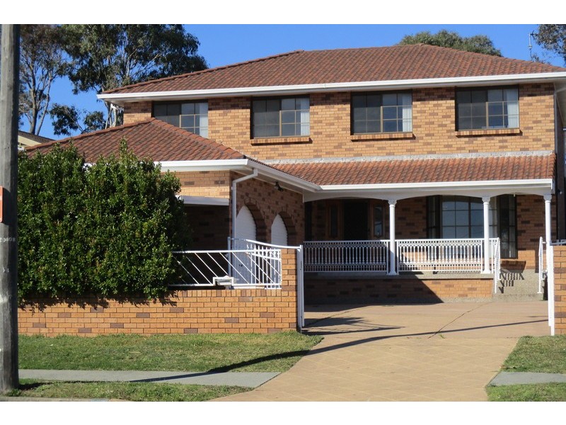 22 The Esplanade, Oak Flats NSW 2529